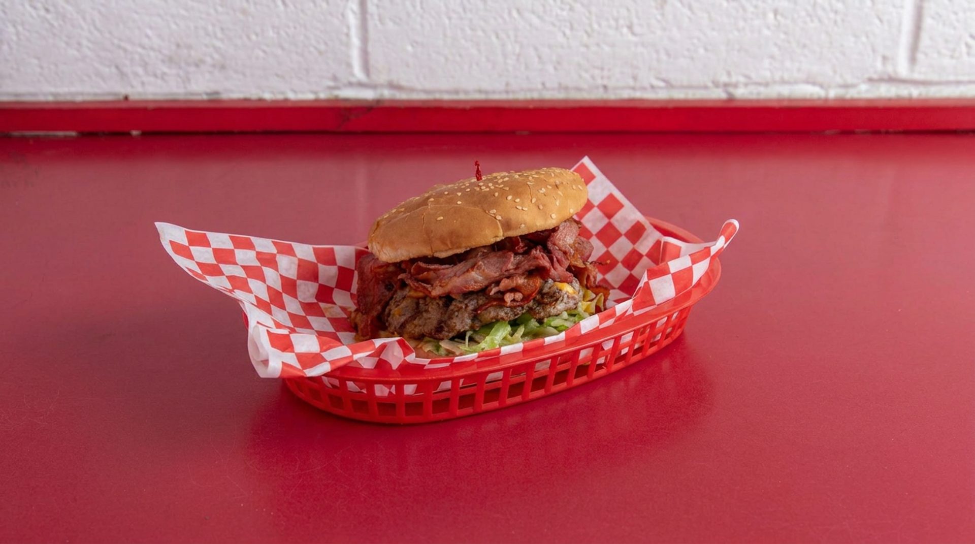 Burgers, sandwiches and chicken